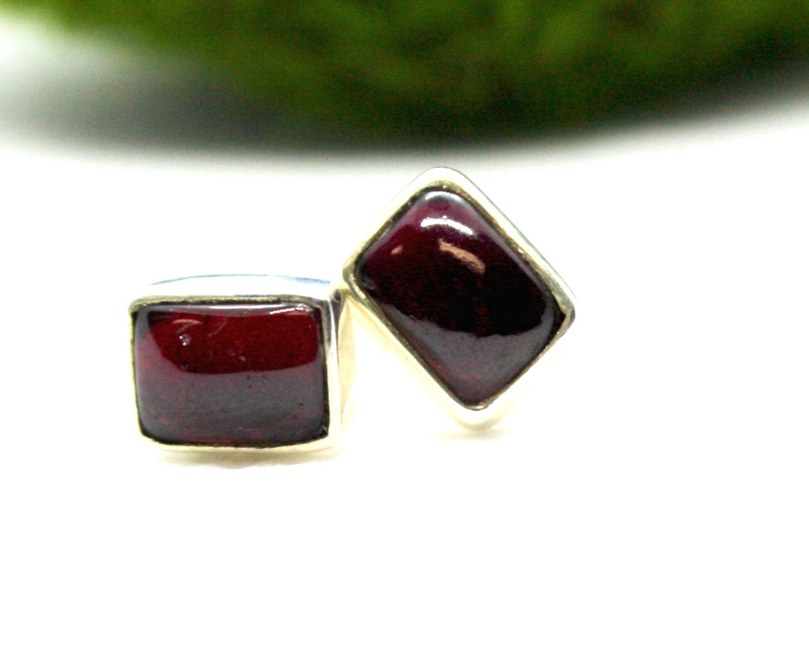 Garnet Sterling Silver Stud Earrings kraftymother.com