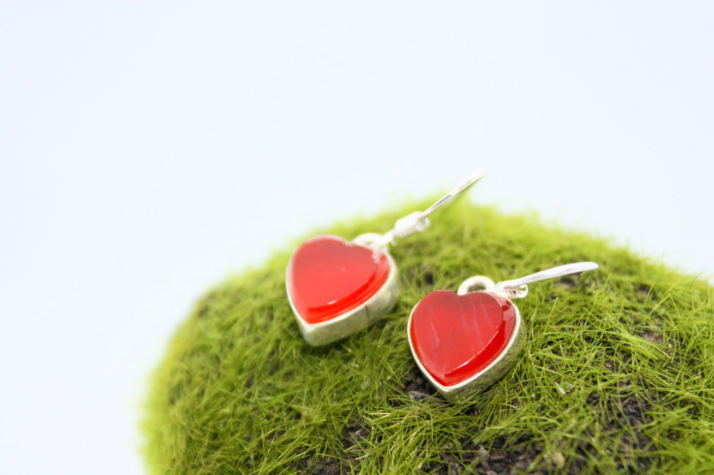 Carnelian Heart Sterling Silver Earrings. kraftymother.com