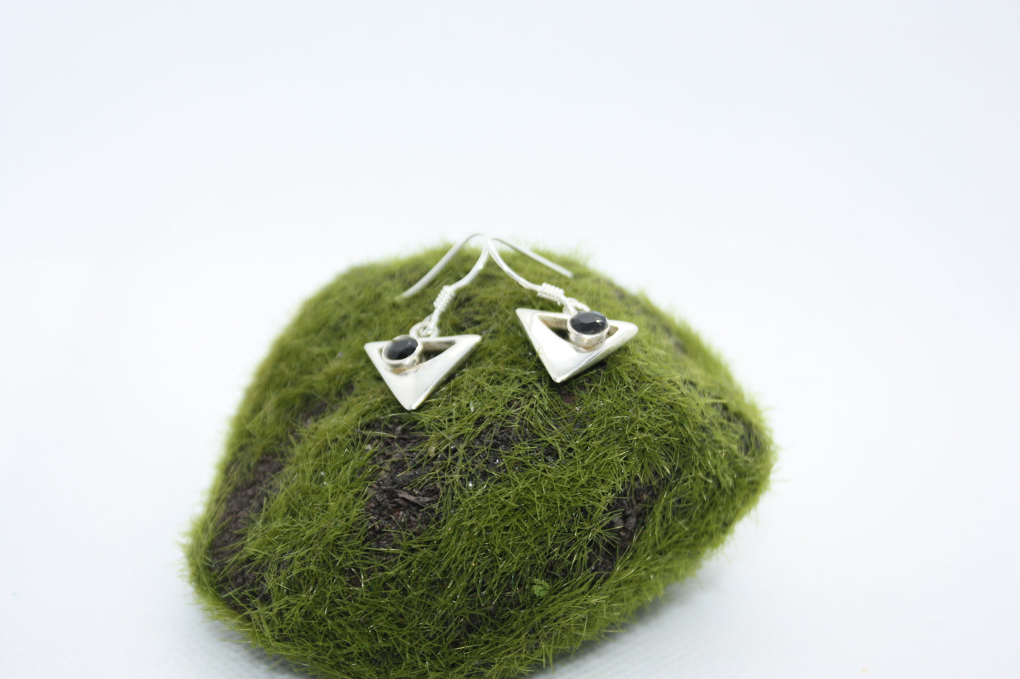 Black Onyx Triangle Sterling Silver Earrings. kraftymother.com