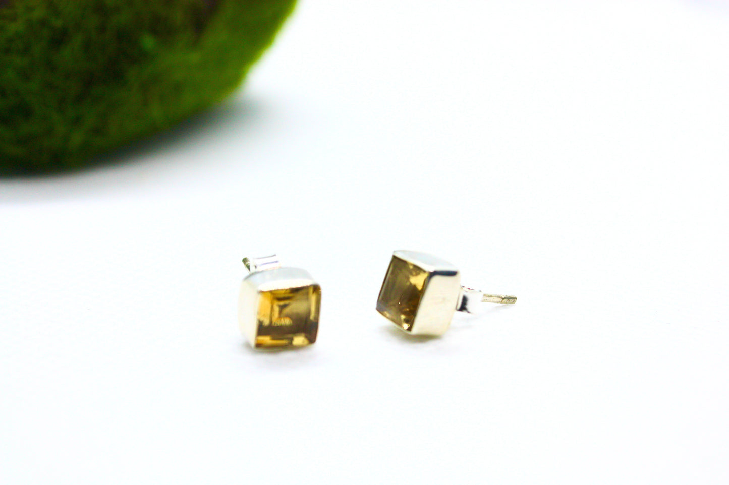Citrine Sterling Silver Stud Earrings. kraftymother.com