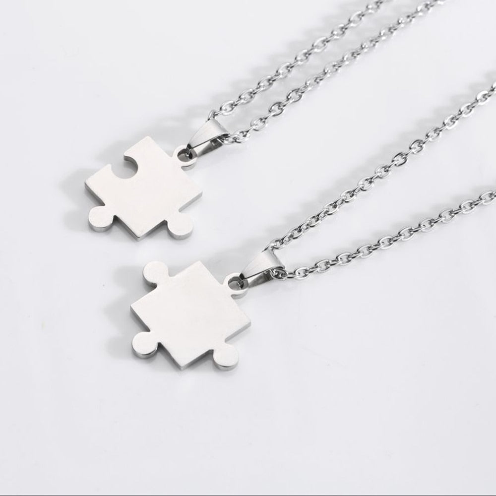 Puzzle Pendant 2 Persons with Necklaces