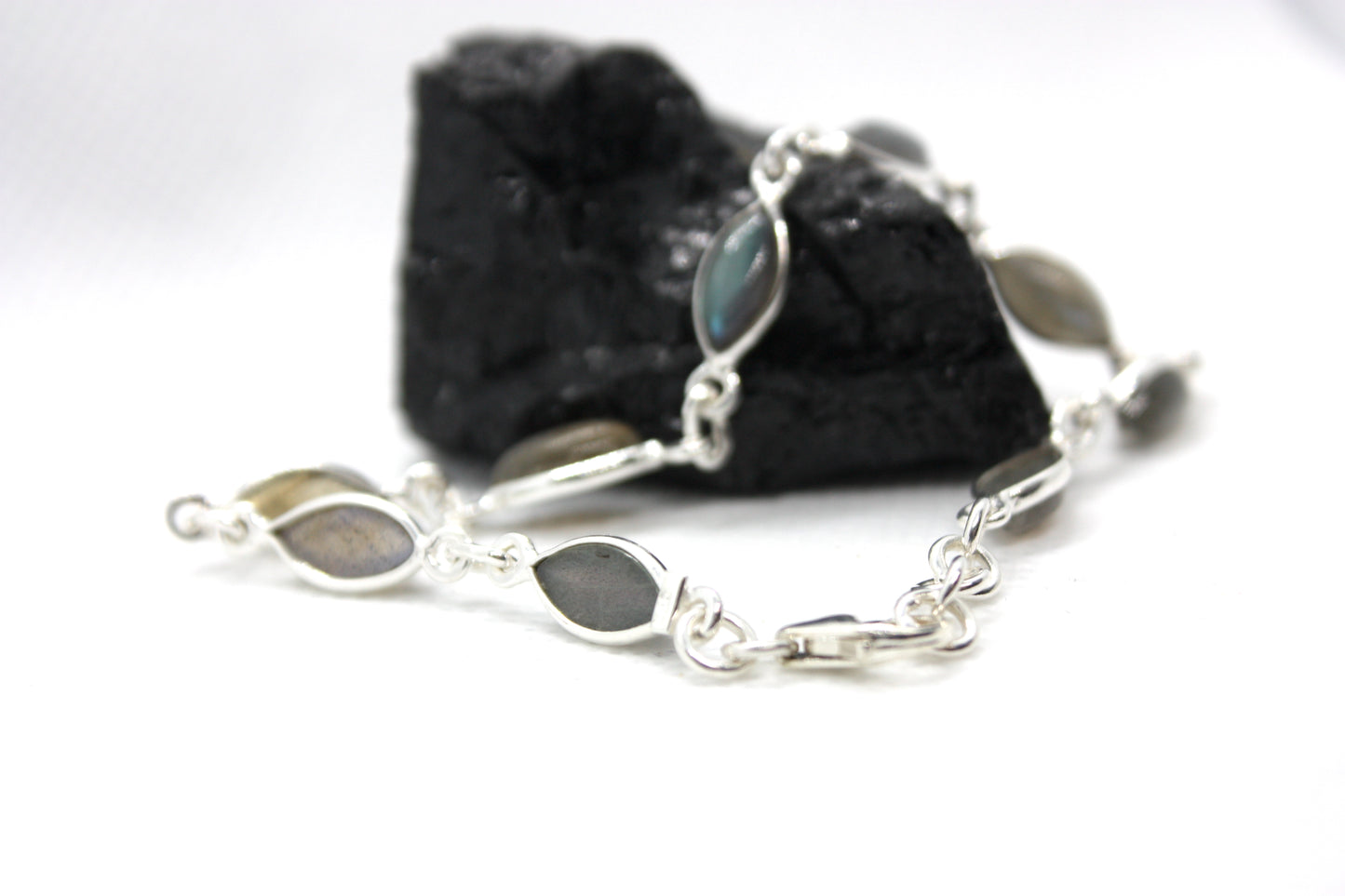 Labradorite Sterling Silver Bracelet kraftymother.com