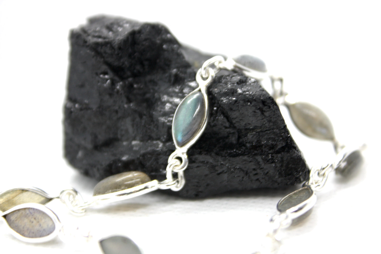 Labradorite Sterling Silver Bracelet kraftymother.com