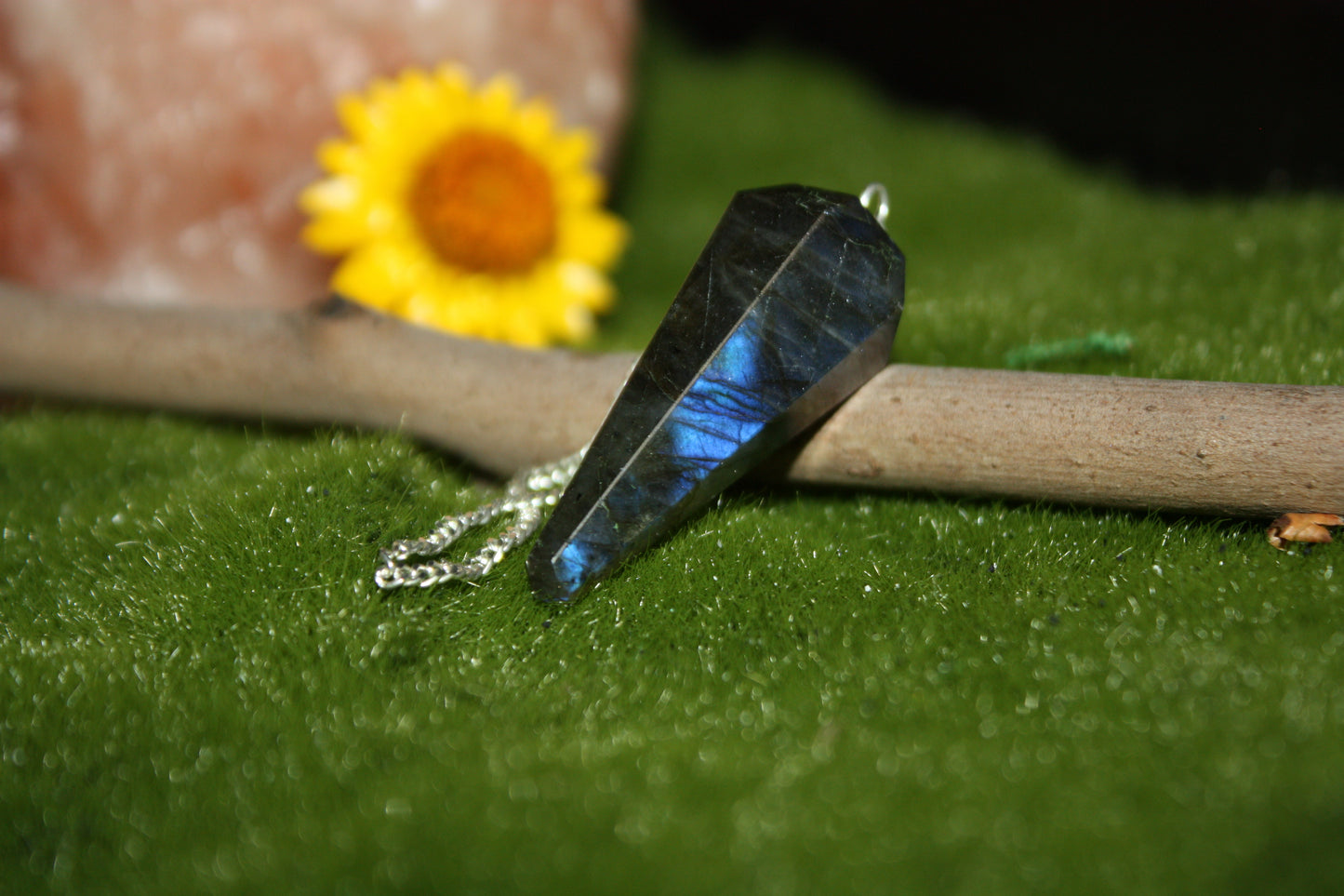 labradorite Pendulum with Velvet Pouch kraftymother.com