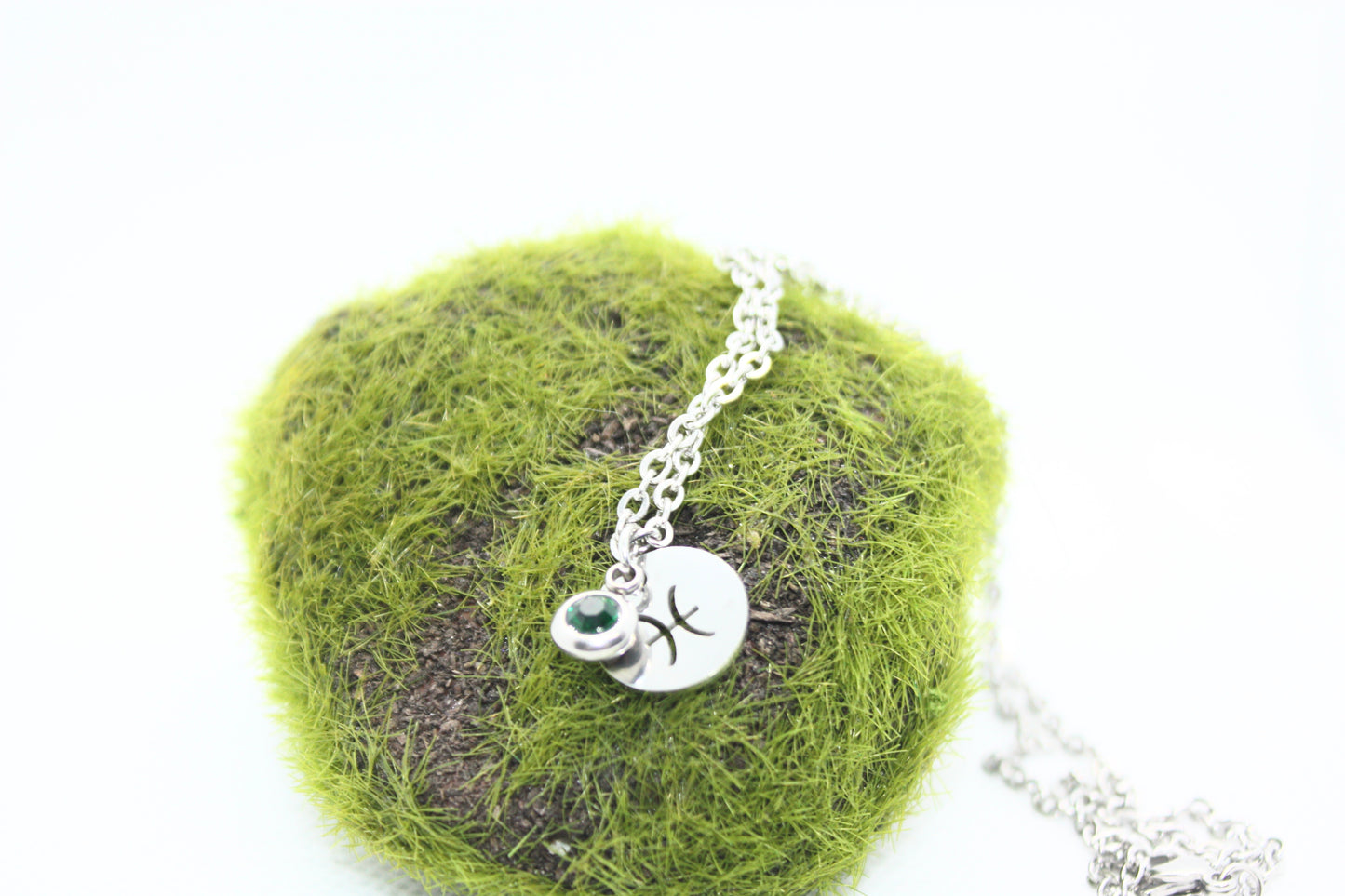 Pisces Star Sign Pendant and Necklace