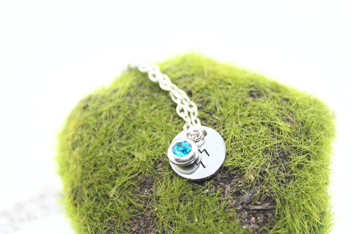 Aquarius Star Sign Pendant and Necklace