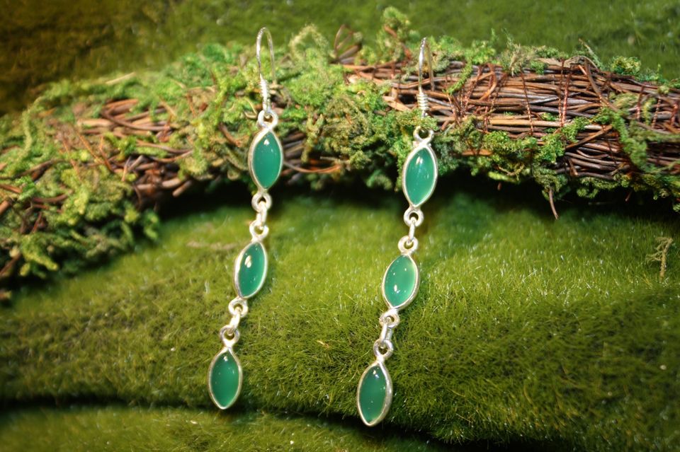 Green Onyx Sterling Silver Earrings kraftymother.com