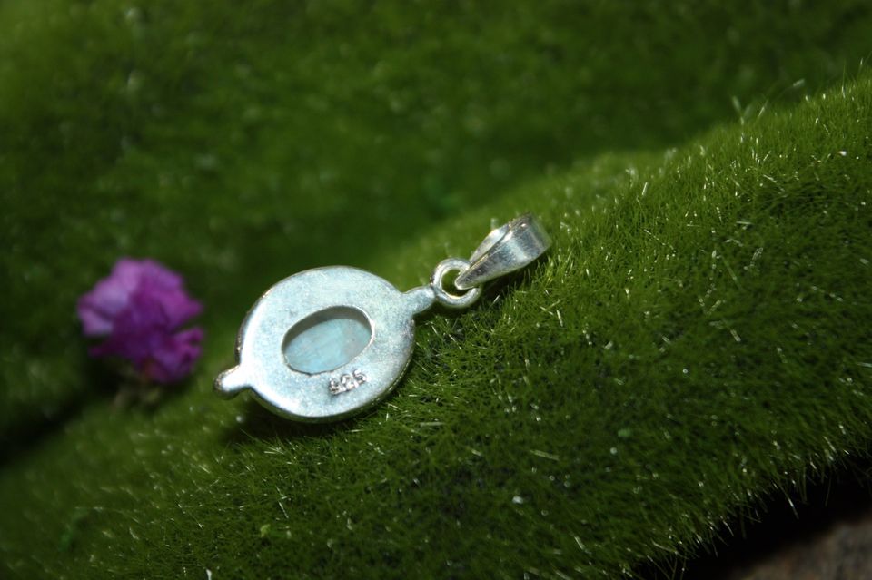 Krafty Mother Moonstone Sterling Silver Pendent.